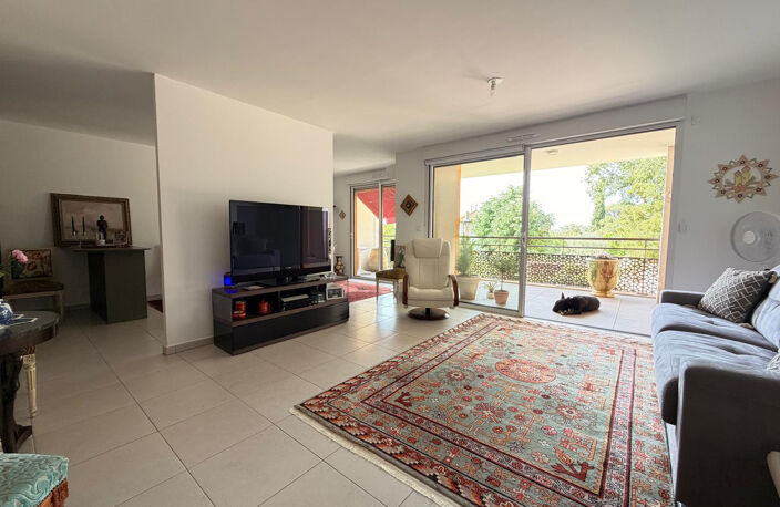 NIMES TOUR MAGNE/ LAMPEZE Appartement de standing T4 de 125 — photo 5