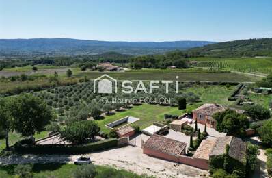 Charmant domaine avec vue panoramique sur le Luberon — photo du bien
