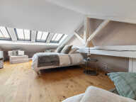 Lyon 4eme Charmant deux pièces en duplex — photo 2