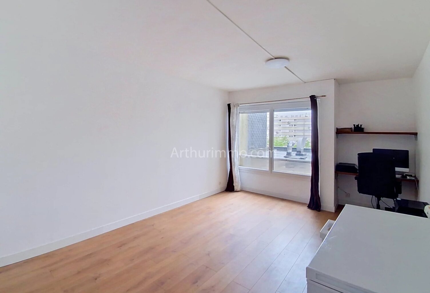 Appartement 4 pièces proche commodités — photo 1