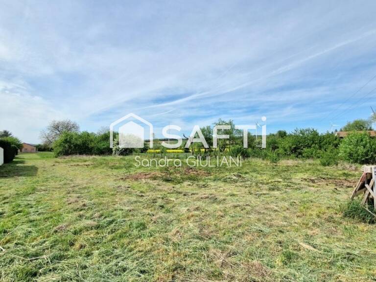 Terrain avec 27m de façade situé au calme et proche frontières et commodités ! — photo 1