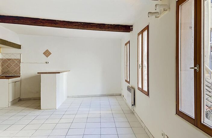 Avignon Intra-Muros - Lumineux T2 de 34m2, au calme — photo 2
