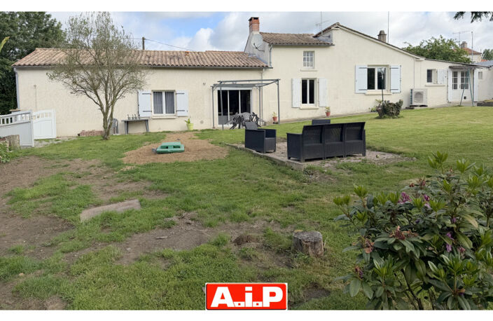 Vente maison 5 pièces 90 m² Mouilleron-Saint-Germain (85390) — photo 3