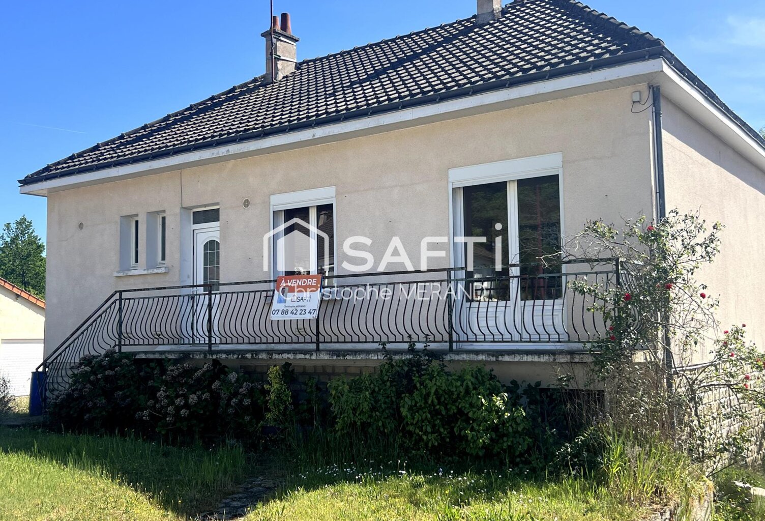 Maison 5 chambres dans le centre de LA CELLE SAINT AVANT — photo 1