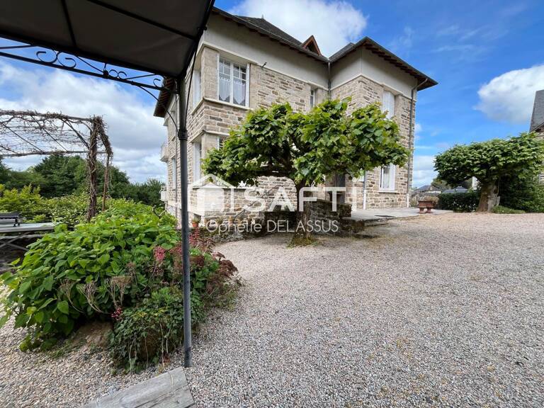 MAISON DE CARACTÈRE AVEC PISCINE — photo 1