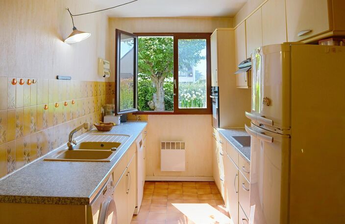 Maison familiale  4 chambres avec double jardin privatif dans un cadre privilégié — photo 5