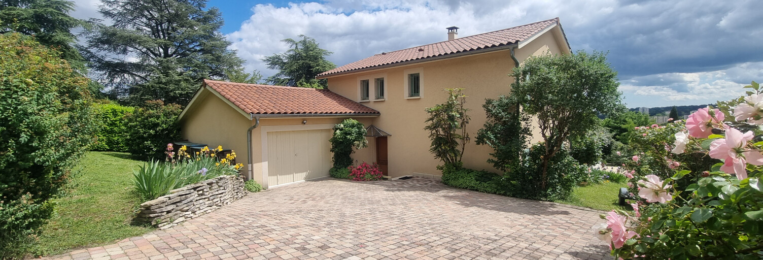 Maison 6 Pièces 159 m² à vendre à Sainte-Foy-lès-Lyon (69110)