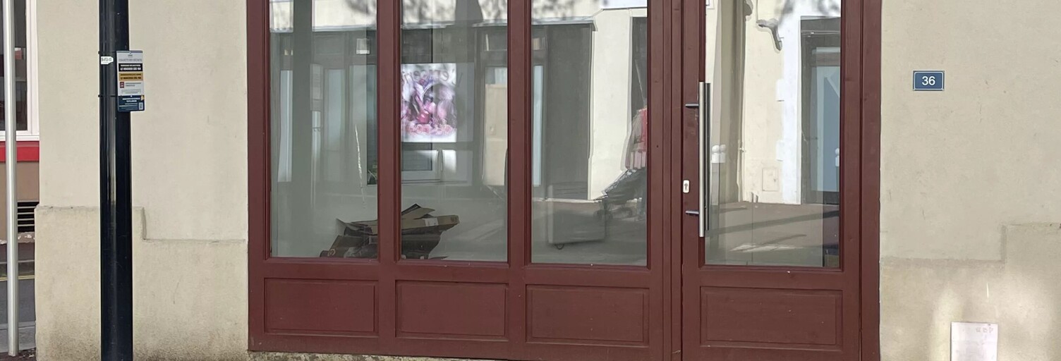 Commerce  21 m² à louer à Vichy (03200)
