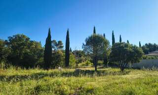 Terrain 1500 m² à construire Cabrières-d'Avignon (84220)
