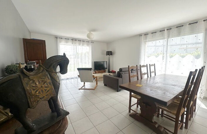Maison contemporaine de plain-pied 3 chambres, lumineuse et — photo 4