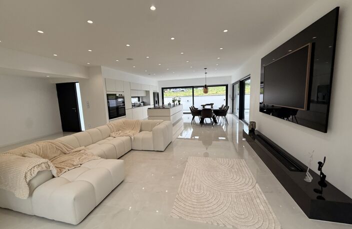 Réf: 11171*** Sect. Brinckheim / Kappelen:  Magnifique plain pied env. 190 m² — photo 2