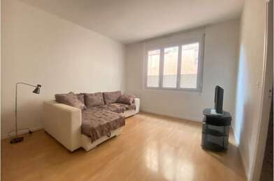 Appartement 2 pièces 652 €