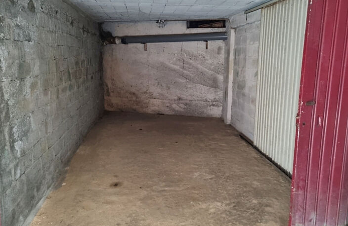 Parking / box Tarbes 14 m2 — photo 4
