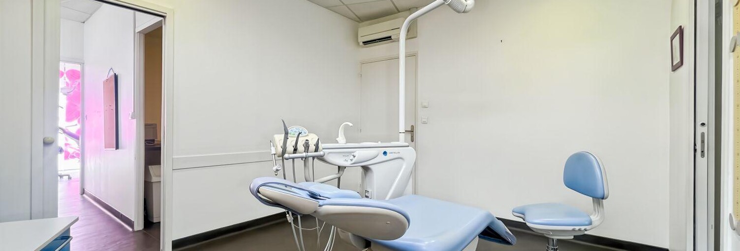 Commerce  45 m² à louer à Marolles-en-Brie (94440)