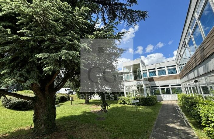 BUREAUX à LOUER — photo 4