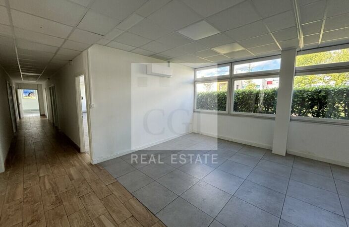 BUREAUX à LOUER — photo 5