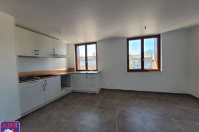 Appartement 3 pièces 530 €