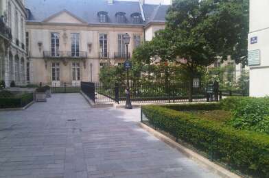 Appartement 4 pièces 3055 €