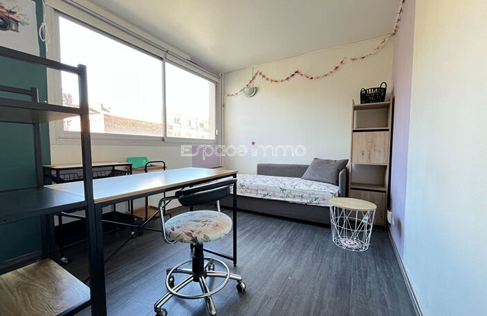 STUDIO - 15M² - ROUEN GAUCHE - QUARTIER SAINT SEVER — photo 3