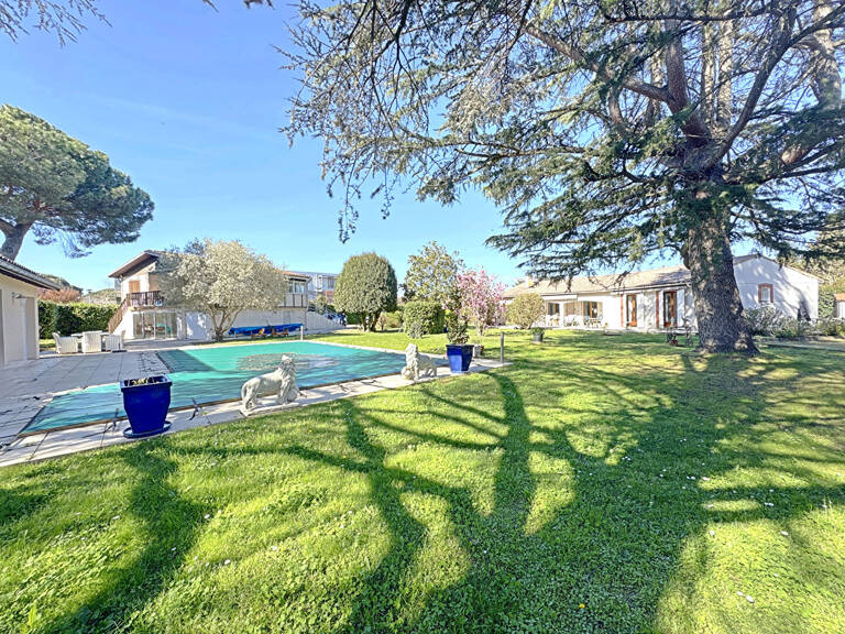 TOURNEFEUILLE - AUX PORTES DE LARDENNE - ENSEMBLE IMMOBILIER SUR UNE PARCELLE  ARBORRE DE 2523 M². — photo 1