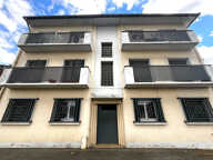 Toulouse - Avenue de Lardenne Ensemble immobilier de 372 m² avec 6 garages. — photo 2
