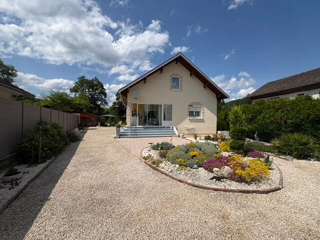 Maison - Chazey Bons — photo du bien