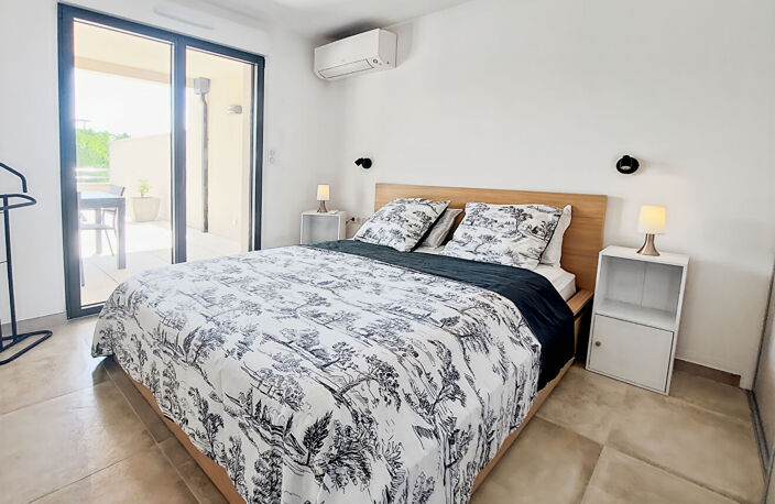 AGOSTA PLAGE  MAGNIFIQUE T2 AVEC TERRASSE EXCEPTIONNELLE DE 134 m² — photo 4
