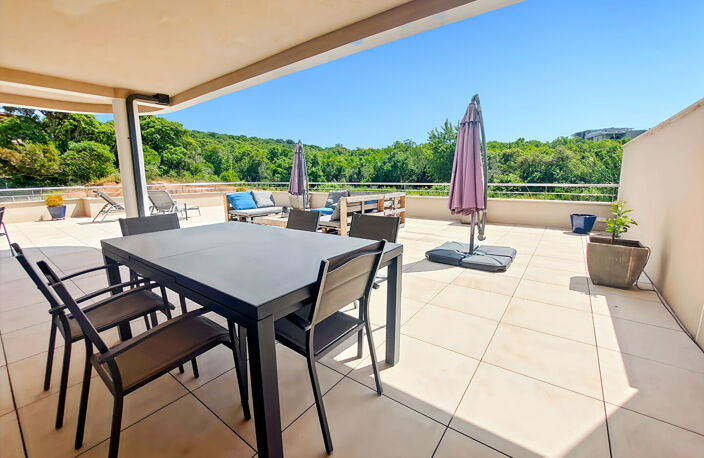 AGOSTA PLAGE  MAGNIFIQUE T2 AVEC TERRASSE EXCEPTIONNELLE DE 134 m² — photo 5