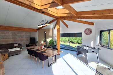Maison 8 pièces 299500 €