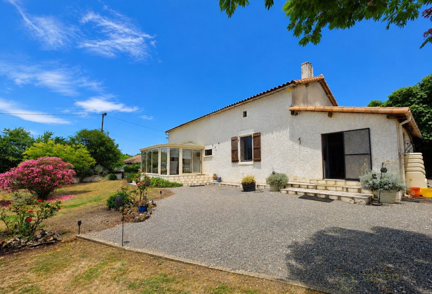 Maison — photo 1
