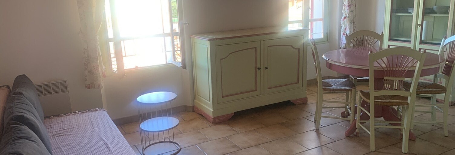 Appartement 1 Pièce 30 m² à louer à Pierrefeu-du-Var (83390)