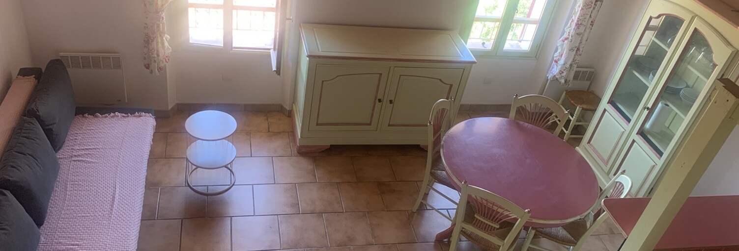 Appartement 1 Pièce 30 m² à louer à Pierrefeu-du-Var (83390)