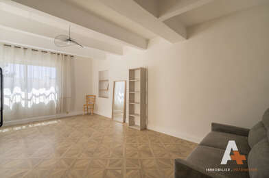 Appartement 1 pièces 870 €