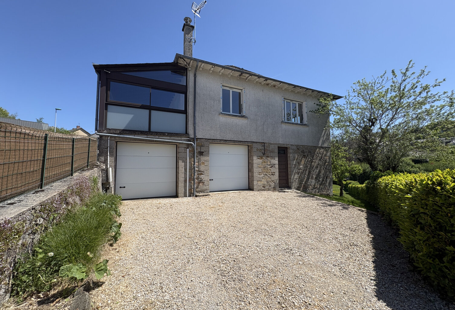 RIEUPEYROUX : Maison d'habitation — photo 1