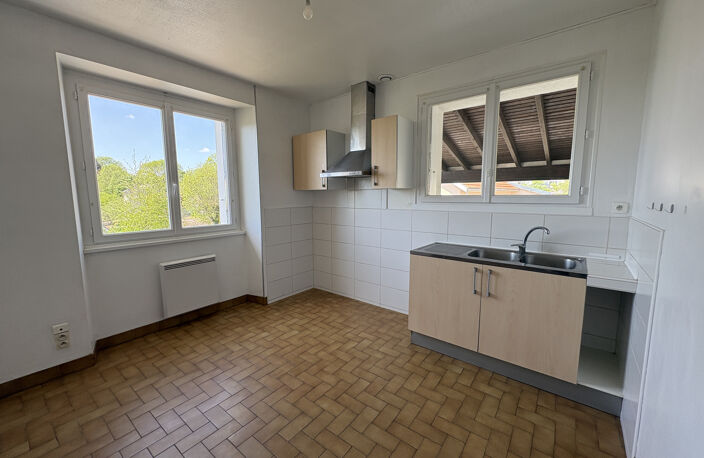 RIEUPEYROUX : Maison d'habitation — photo 3