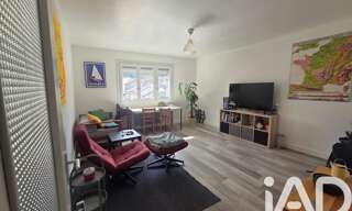 Appartement 3 Pièces 73 m² à louer à Solliès-Pont (83210)