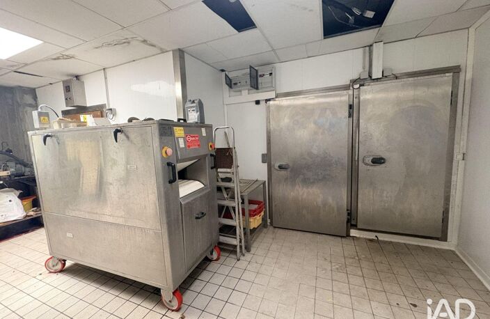 Vente Surface diverse 220 m&sup2; — photo 5