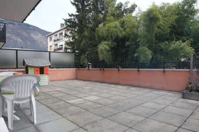 Appartement 4 pièces 1235 €