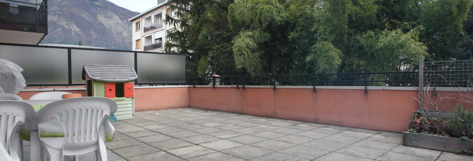 Appartement 4 Pièces 80 m² à louer à La Tronche (38700)