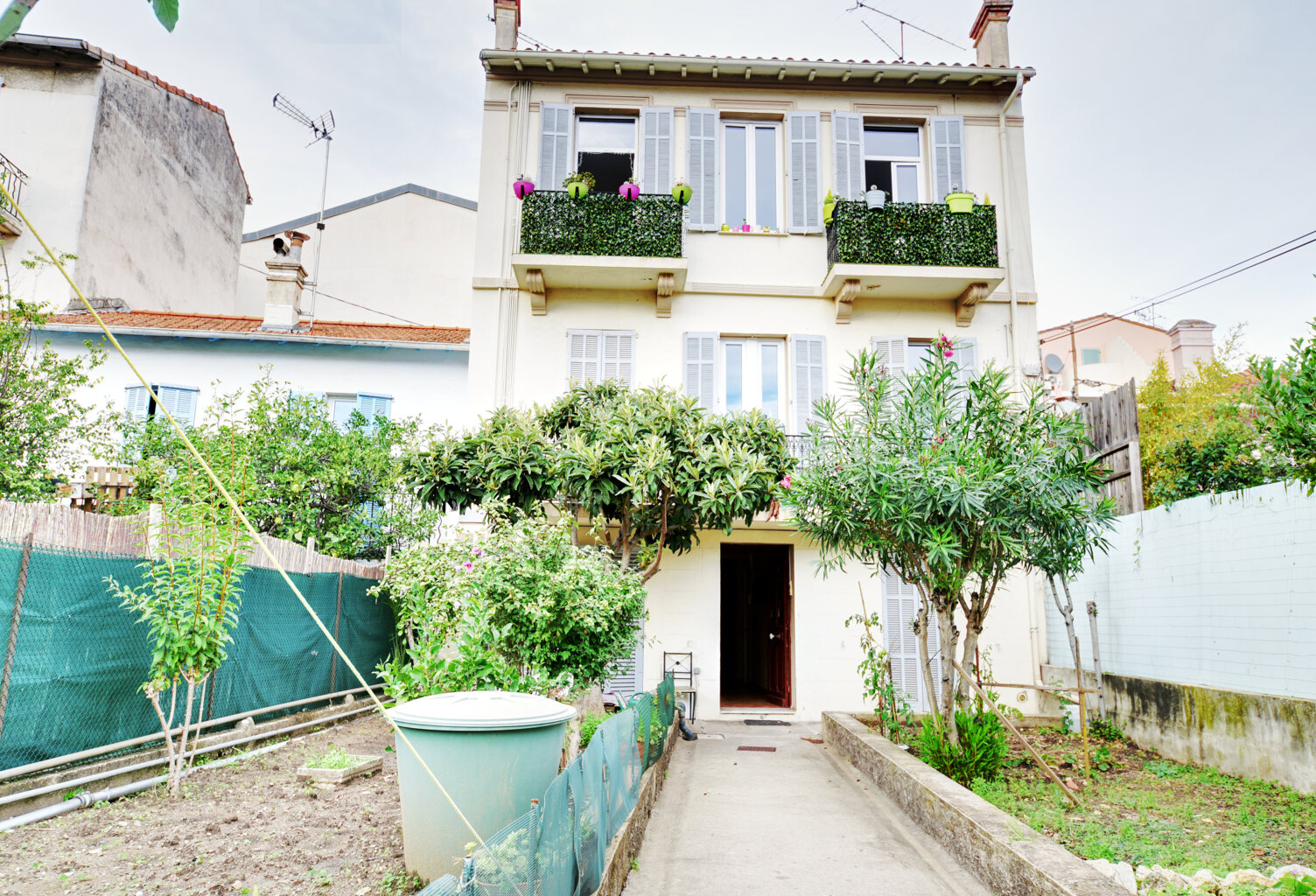 IMMEUBLE CANTRE CANNES — photo 1