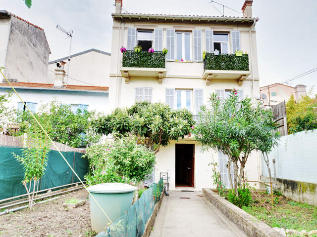 IMMEUBLE CANTRE CANNES — photo du bien