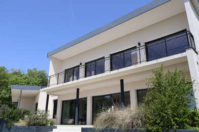 Maison 8 pièces 1050000 €