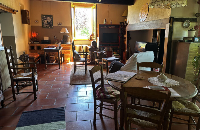 AGREABLE FERME RENOVÉE PLEINE DE CHARME — photo 2