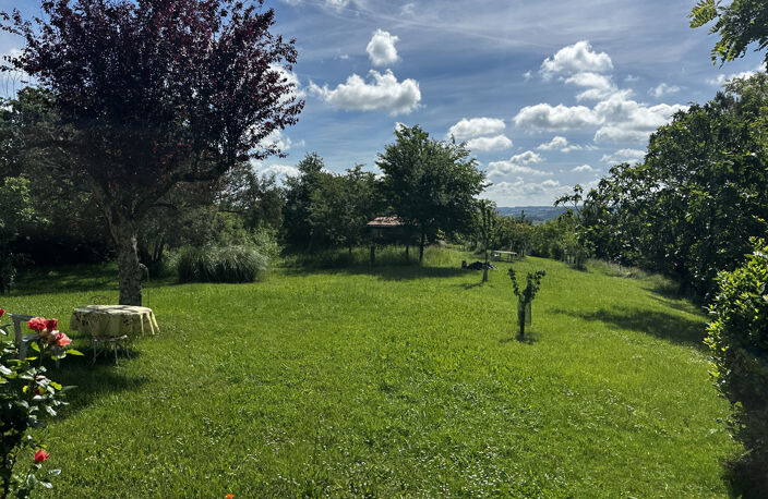 AGREABLE FERME RENOVÉE PLEINE DE CHARME — photo 3