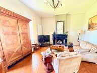 Maison à fort potentiel : deux appartements séparés / une seule grande maison possible !! — photo 2