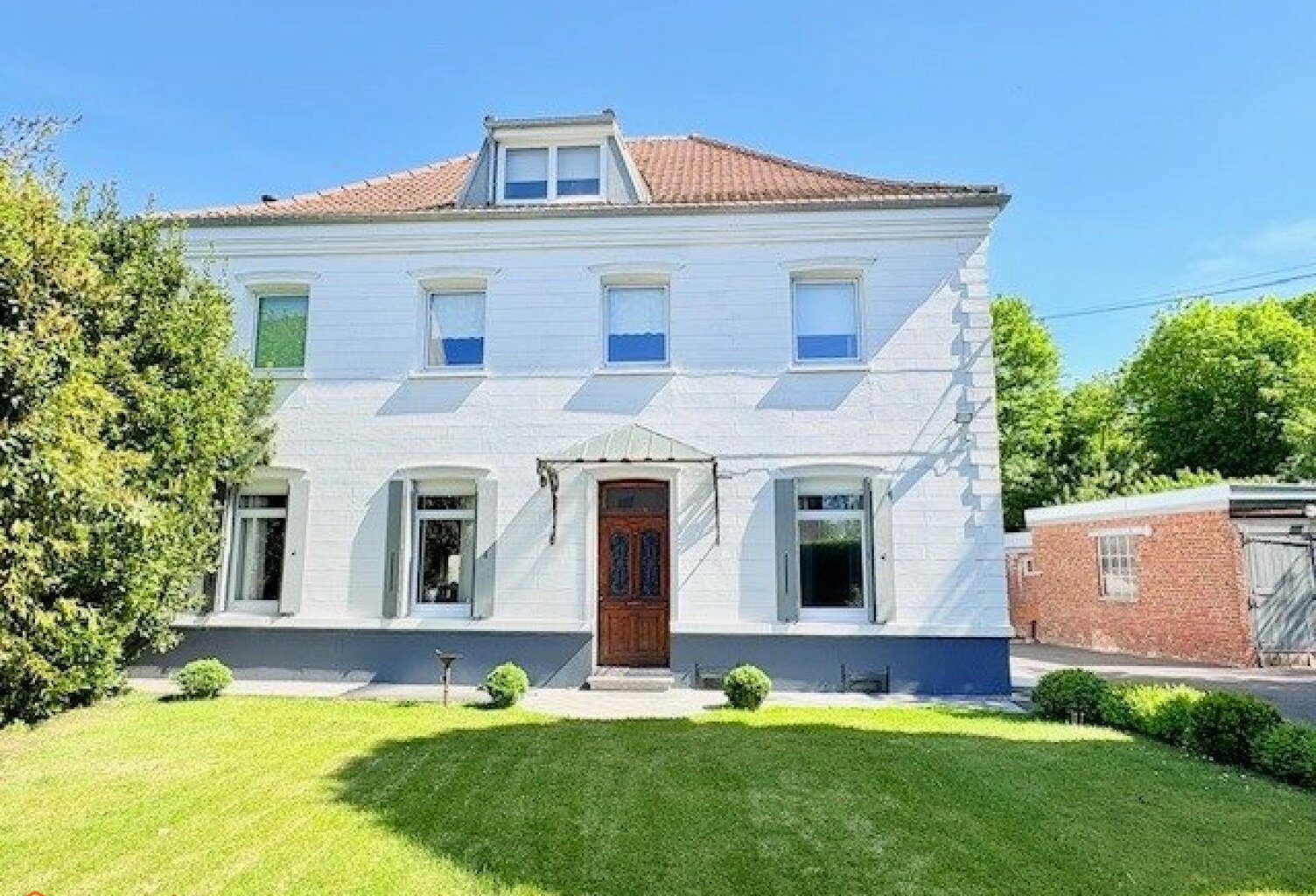 Maison à fort potentiel : deux appartements séparés / une seule grande maison possible !! — photo 1