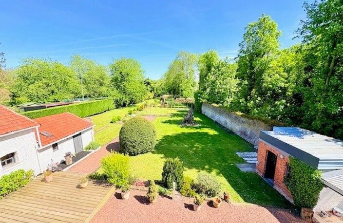 Maison à fort potentiel : deux appartements séparés / une seule grande maison possible !! — photo 2