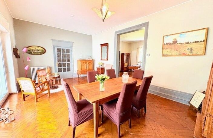 Maison à fort potentiel : deux appartements séparés / une seule grande maison possible !! — photo 4