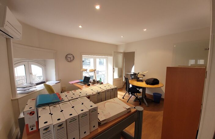 Bureau — photo 4