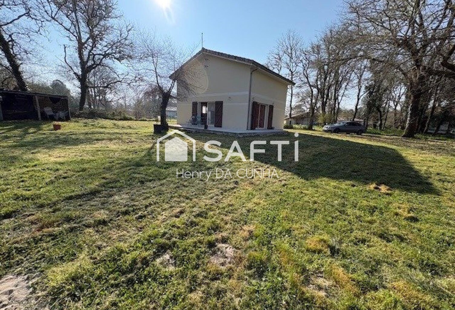 Maison lumineuse récente au calme sur 1900 m² — photo 1